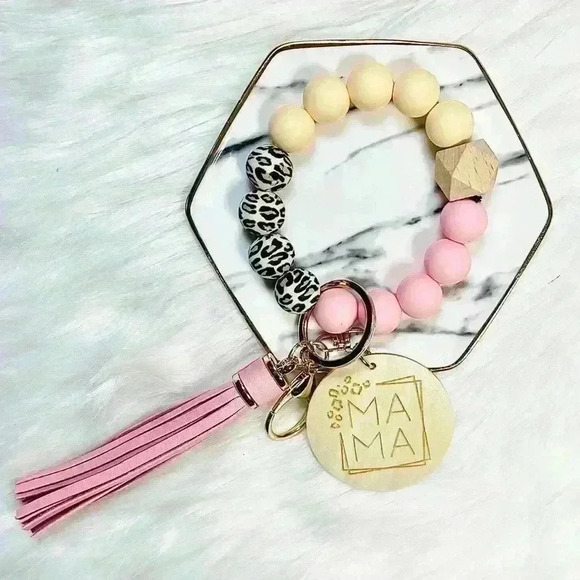 Pink themed Mama Beaded Bracelet w/ Keychain & Tassel - Picture 4 of 5